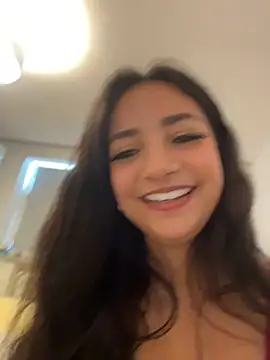 EmmyBullockk webcam