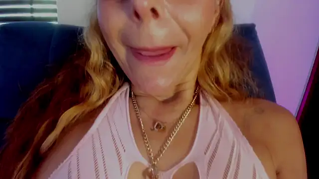 AvaCollinss webcam
