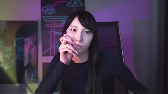 SeraphineSparda webcam