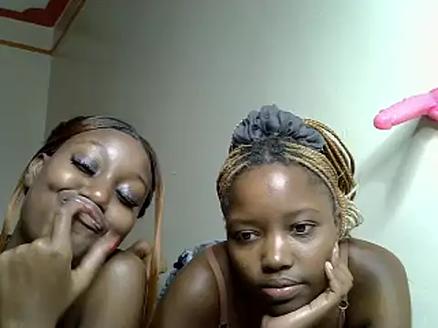 Pretty_kitty48 webcam