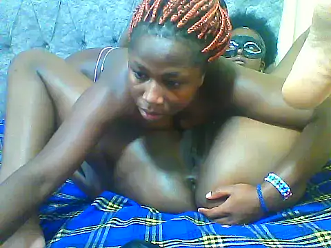 Horny_ebonies webcam