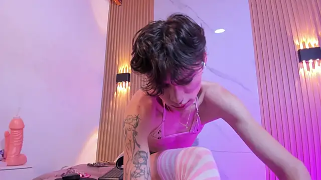 kitty__bunny webcam