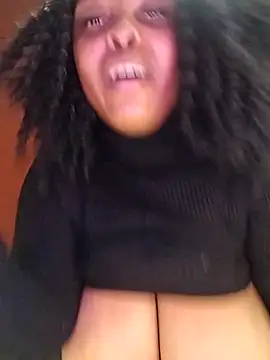 Sexyroseytitz_00 webcam
