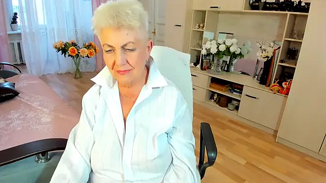 HotandMature webcam