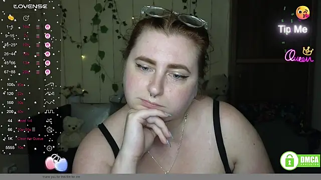 Alicia_love00 webcam