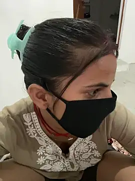 Pooja_Love143 webcam