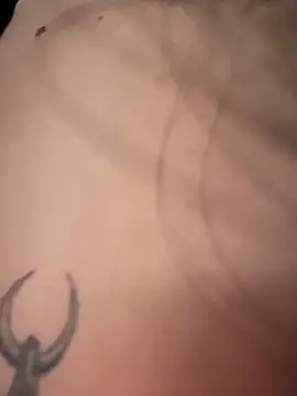 BadLilAngelXXX webcam