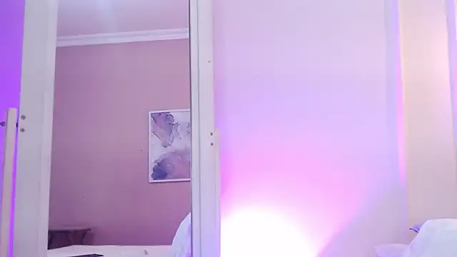 AliciaFoxs webcam