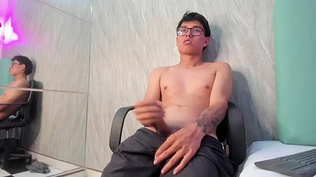 Dylanxscot webcam