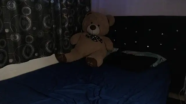 ANGELIQUE_KLANE webcam