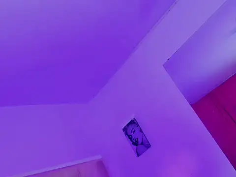 Queen_Charlotte_Hots webcam