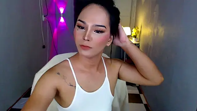 SanyaGirlx webcam
