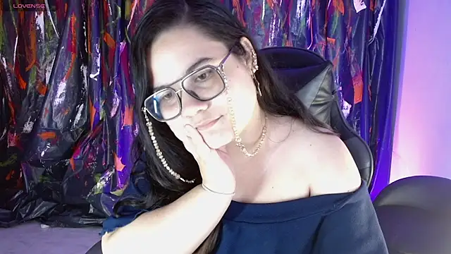 Miss__cherry_ webcam