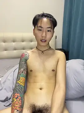 kkx808 (M twink) - 新人开播第三天，进来和主播一起互动吧