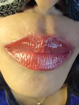 Ivy_the_goddess webcam