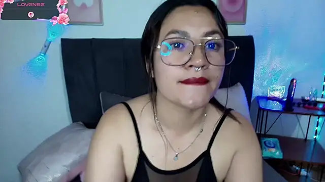 lucyfer_111 webcam