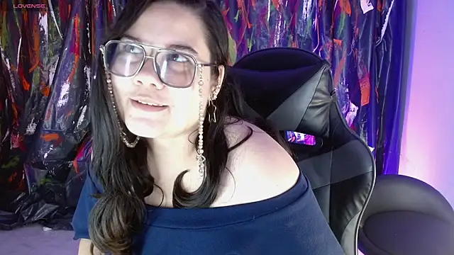 Miss__cherry_ webcam