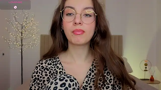 Real_cutie1 webcam