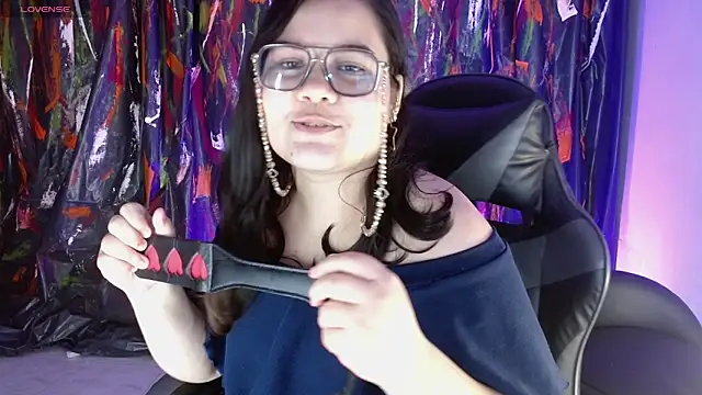 Miss__cherry_ webcam