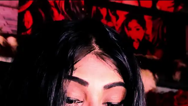 indian_dreamgirl webcam
