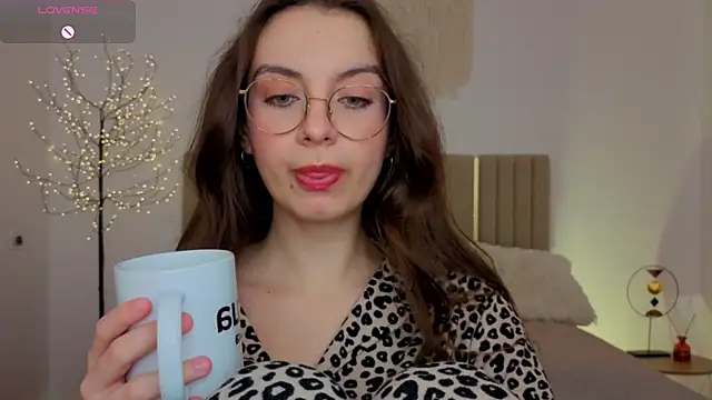 Real_cutie1 webcam