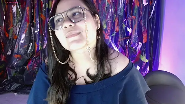 Miss__cherry_ webcam
