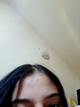 Virgin_Pussy_Love webcam