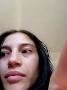 Virgin_Pussy_Love webcam
