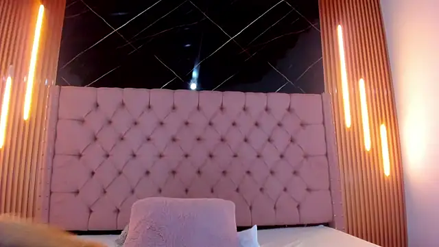 AinaPink webcam