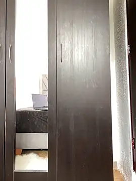 paula_miler1 webcam