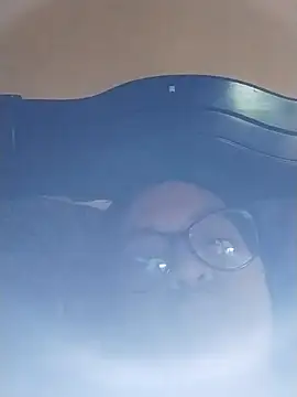 LatinSquirtBaby webcam
