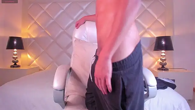 MarcoDeluxxe webcam