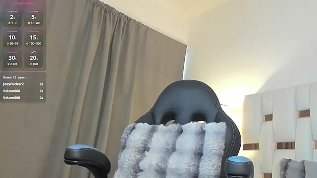 SaraWatsonn1 webcam