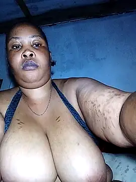 OCEANSQUITERXXX webcam
