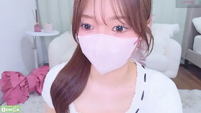 Live sex cam of Seira__nn