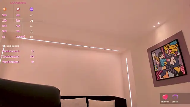 MaryLewis_ webcam
