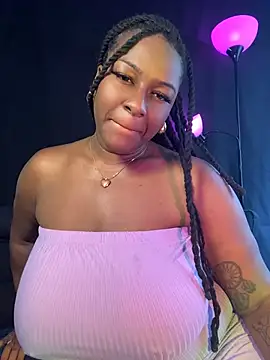 GirthGoddessCoco webcam