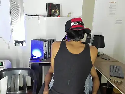 xxKamadevaxx webcam