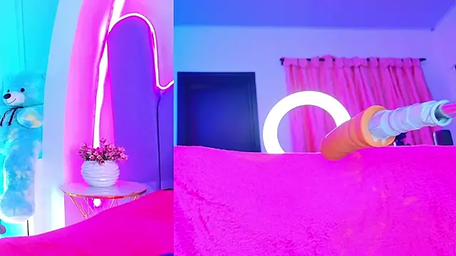 NathaxaLeans webcam