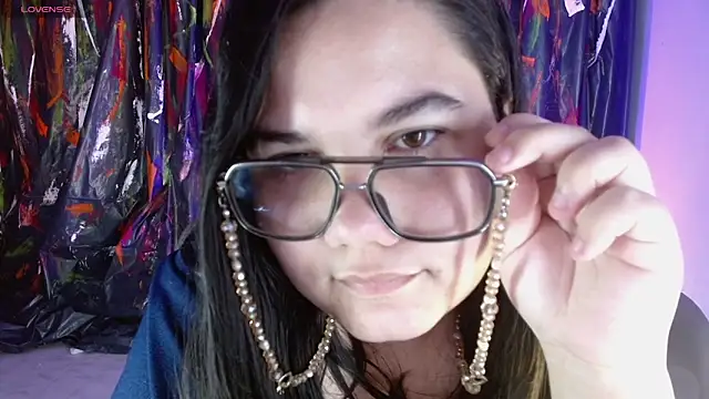 Miss__cherry_ webcam