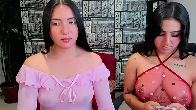 Isa_And_Natasha webcam