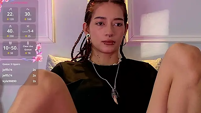zorravioletta1 - Zorravioletta1's free webcam - UK Sex Cams