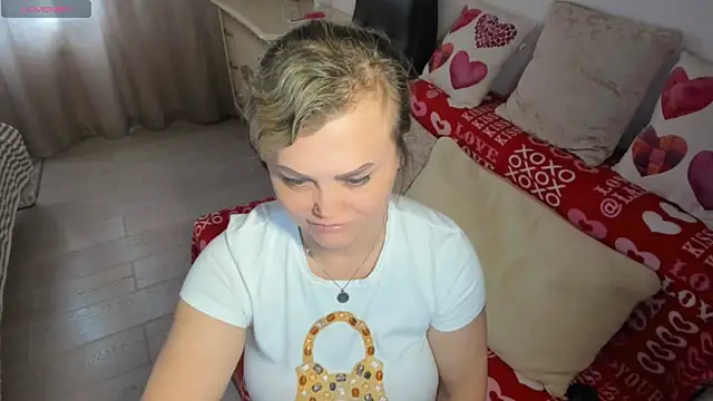 MildMature webcam