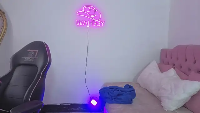 ISABELA_TAY webcam