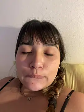 miicbebita webcam