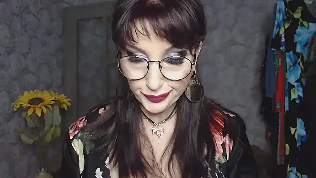 Aziza1 webcam