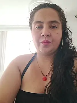 JadeBellee webcam