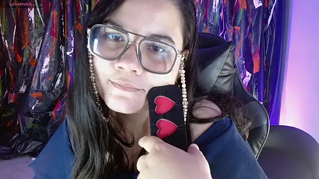 Miss__cherry_ webcam