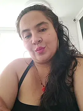 JadeBellee webcam