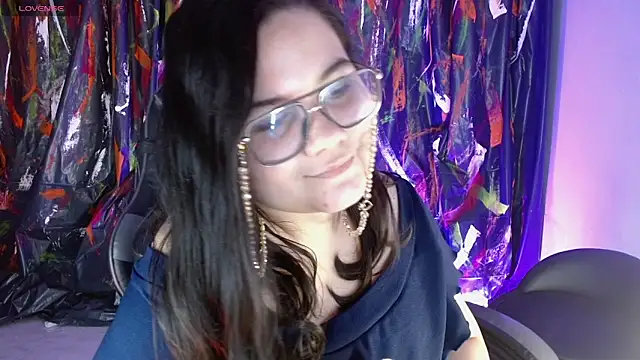 Miss__cherry_ webcam
